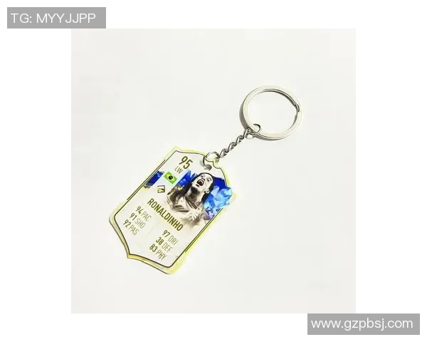 创意足球球星组合挂件潮流饰品点亮运动时尚魅力 创意足球球星组合挂件潮流饰品点亮运动时尚魅力